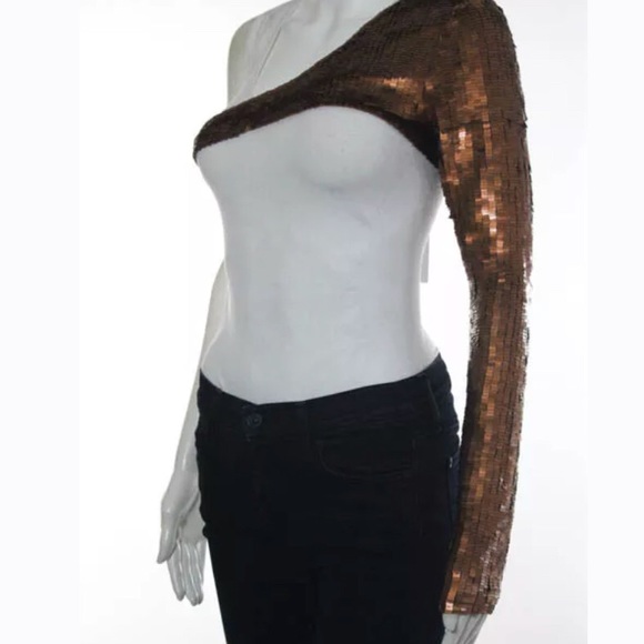 🔥🔥SOLD🔥🔥Copper sequin, one shoulder bolero. - Picture 2 of 5